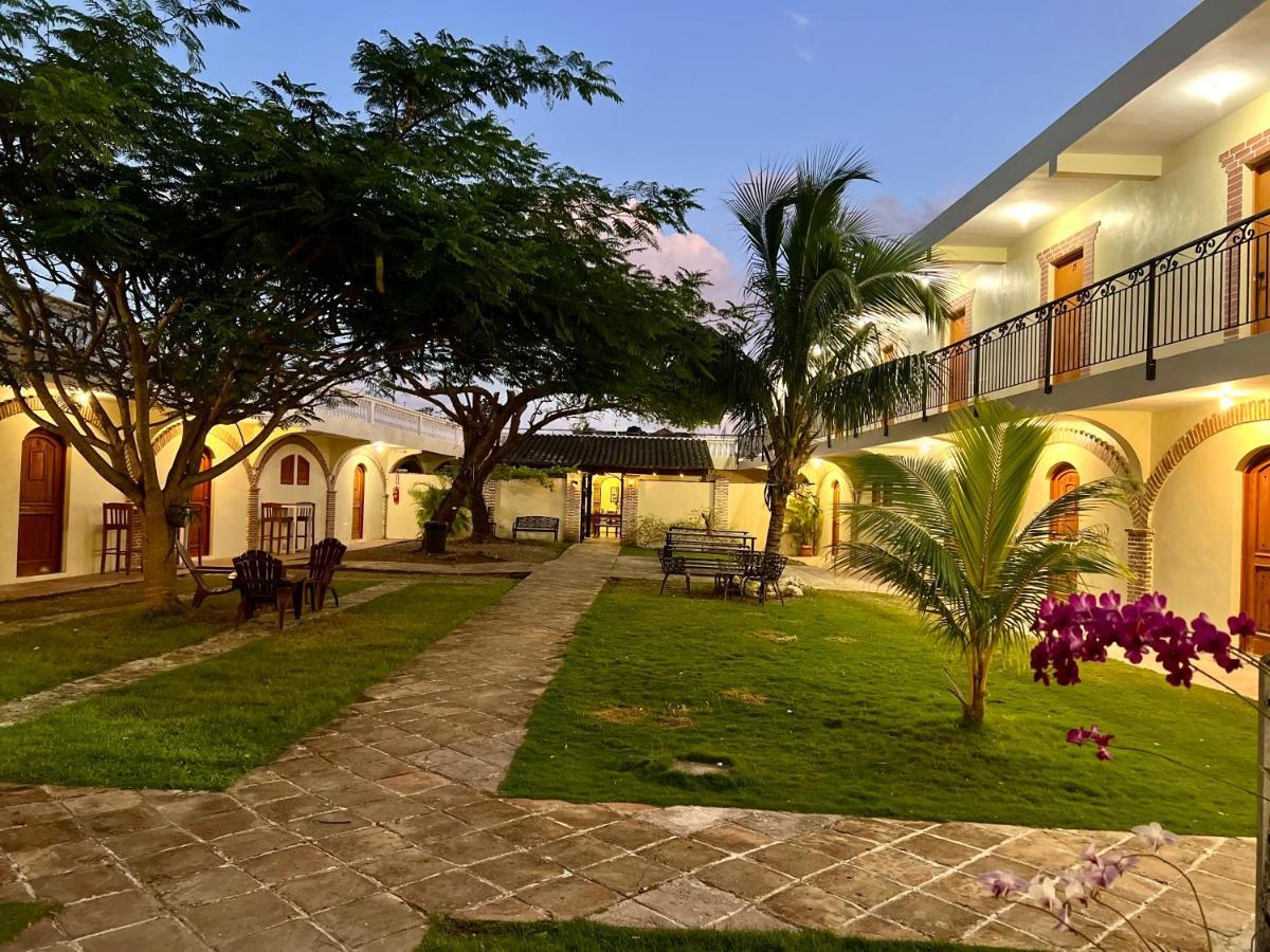 بونتا كانا Hotel Yamili المظهر الخارجي الصورة